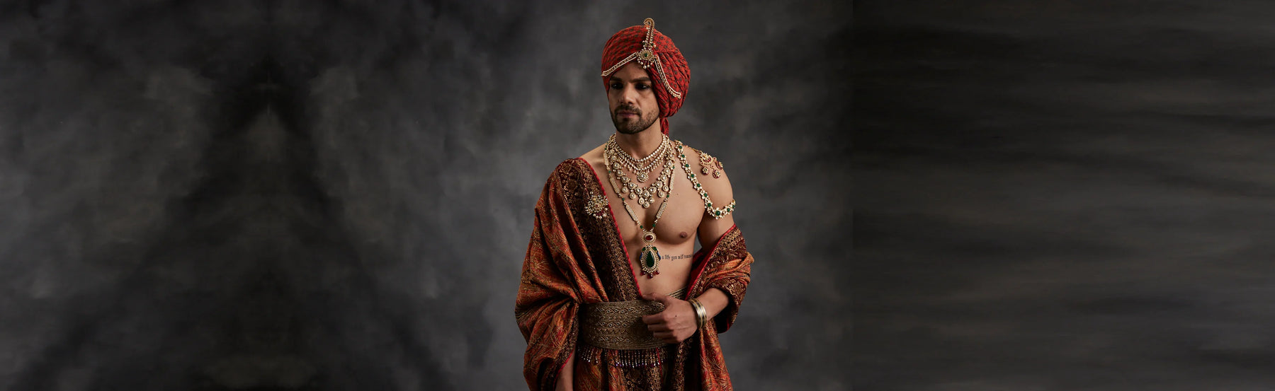 How to Rent Jewelry for Him That He’ll Love (and Wear!)