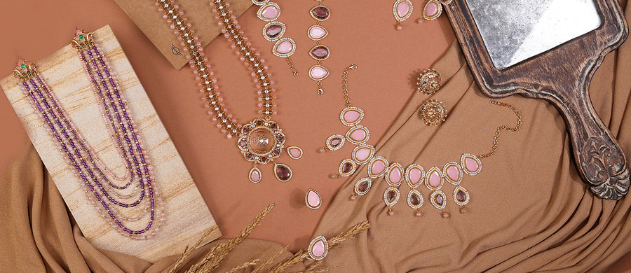 10 Ways to Wear Pearl Jewelry